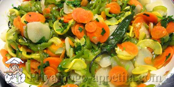 готовые тушеные овощи