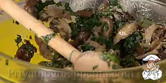 грибы со шпинатом
