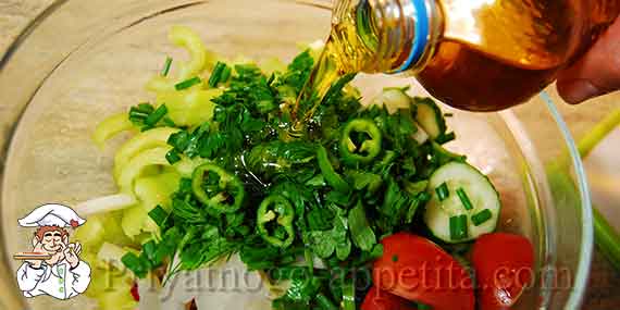 растительное масло в салате