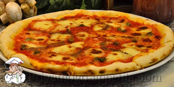 Неаполитанская пицца