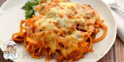 Спагетти с грибами и сыром